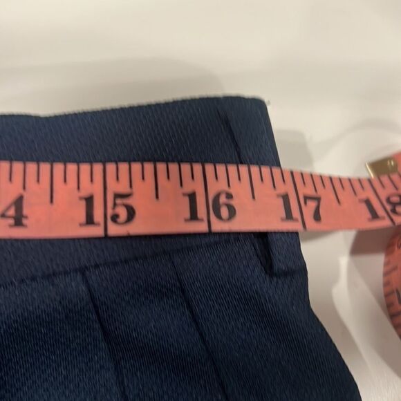 LINDBERGH white shorts foredoomed of movement super flex - Picture 7 of 9